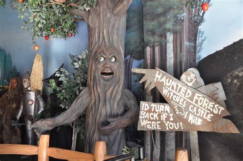 Wizard Of Oz Halloween Decoration Ideas 2022 – Get Halloween 2022 Update