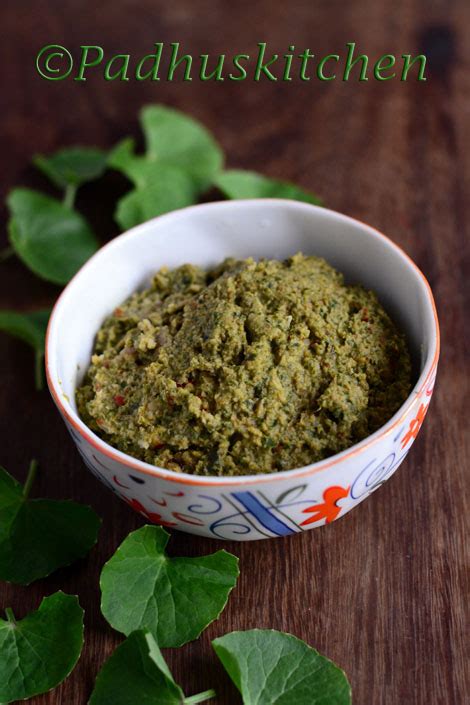 Vallarai Keerai Thuvaiyal-Brahmi Leaves Chutney Recipe | Padhuskitchen