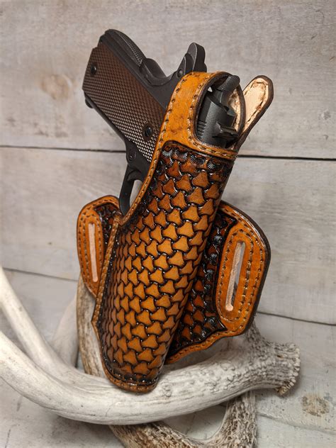 SHIPS FREE in NORTHAMERICA Handmade 1911 Leather Holster / Gun Belt / Magazine Pouches