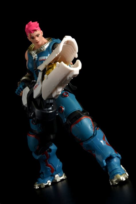 Hasbro: Overwatch Ultimates Zarya Review – Fwoosh