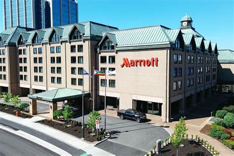 HALIFAX MARRIOTT HARBOURFRONT HOTEL (Nova Scotia) - Hotel Reviews ...