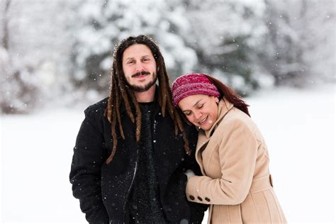 Northern Virginia Snowy Dog Photo Shoot | Carolyn and Josh (and Hiro ...