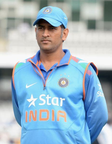 MS Dhoni Biography, Achievements, Career Info, Records & Stats ...