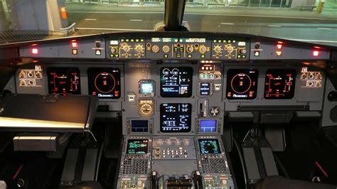 Finnair A320 cockpit visit at Helsinki-Vantaa EFHK - YouTube