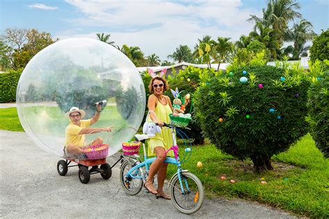 'Bubble Boy' photo series reinforces self-isolation in fun way ...