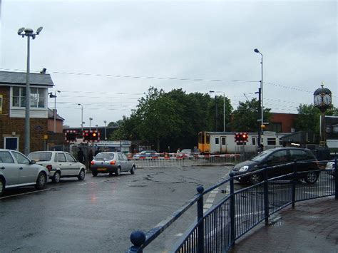 Level Crossing, Highams Park © Claire Ward :: Geograph Britain and Ireland