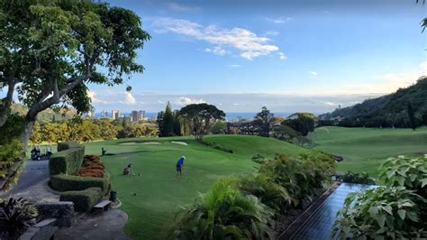 7 Best Golf Courses in Honolulu, HI (2024)