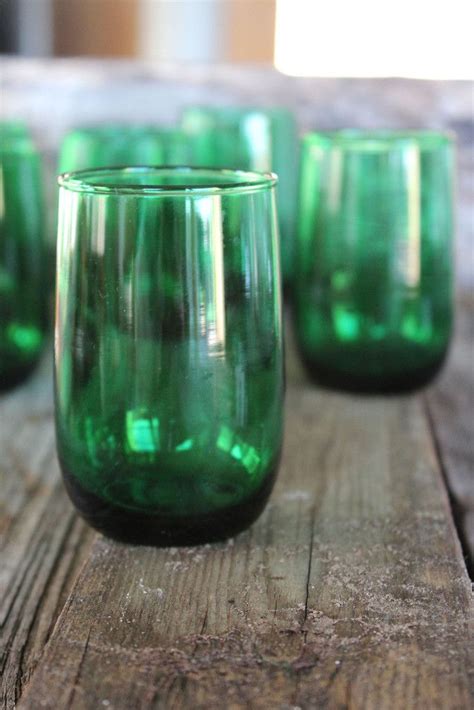 Vintage Green Drinking Glass Set | Bohemian home decor: bomisch | Drinking glass sets, Glass set ...