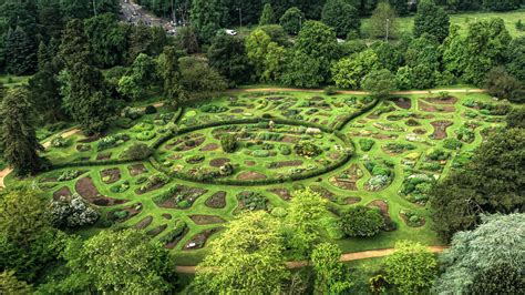 Systematic Beds and Rising Path - Cambridge University Botanic Garden