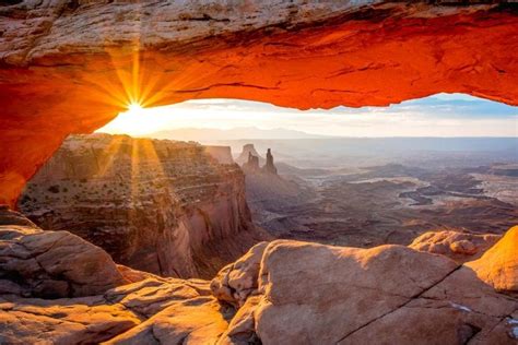 The Ultimate Mesa Arch Sunrise in Canyonlands National Park