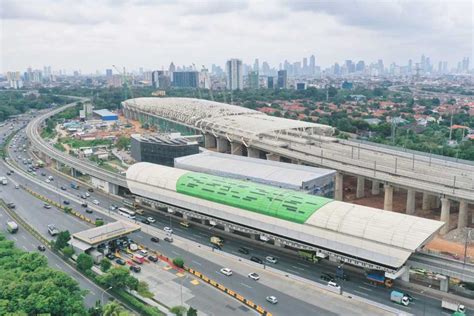 Stasiun Halim untuk Kereta Cepat Jakarta Bandung Rampung Juli 2023