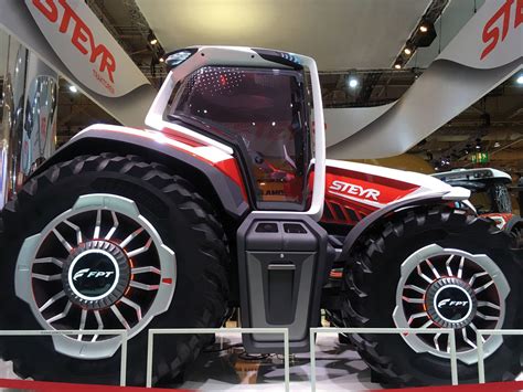 Steyr unveils zero-emissions hybrid tractor - Grainews