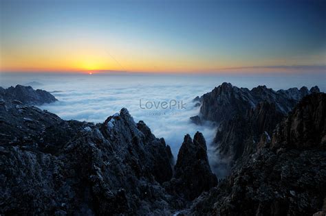 Mount Huangshan Sunrise Picture And HD Photos | Free Download On Lovepik