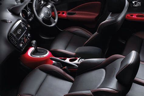 Nissan Juke Images - Check Interior & Exterior Photos | OtO