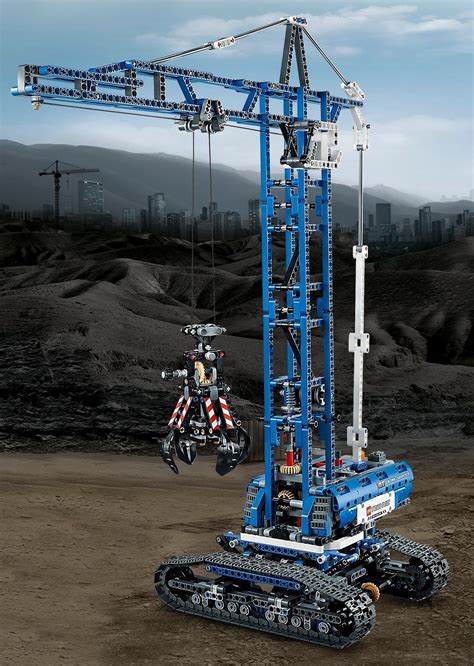 LEGO Technic Crawler Crane: Amazon.co.uk: Toys & Games