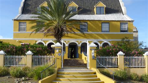 Galleries & Museums - Events Curaçao l The best island guide