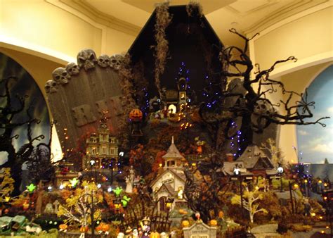 Halloween Village - Halloween Photo (2833296) - Fanpop