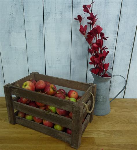 Thrifty Pick of the Week - Apple Crates - Thrifty Home