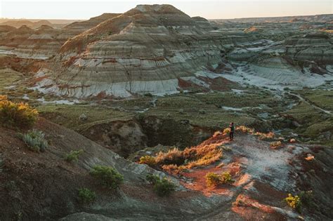 10 Quirky Facts about the Canadian Badlands - Family Fun Canada