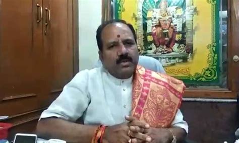 Vishwa Hindu Parishad demands government to resolve RTC crisis