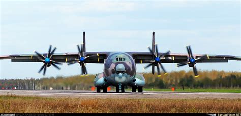 1000+ images about RUSSIAN ANTONOV AN22 ANTEI on Pinterest