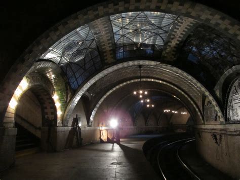 Abandoned City Hall subway station is difficult to visit - Business Insider