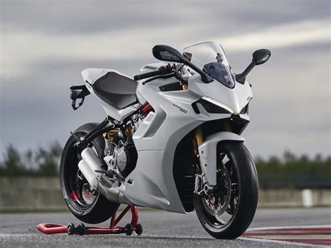 2021 Ducati SuperSport 950 & 950 S Debut With Panigale-Inspired Styling