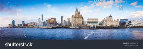 Liverpool Skyline: Over 4,588 Royalty-Free Licensable Stock Photos ...