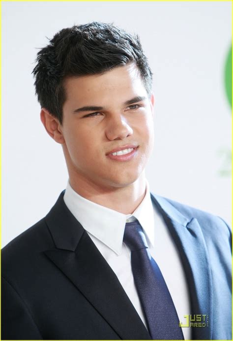 ** Taylor Lautner ** - Twilight Series Photo (6874118) - Fanpop