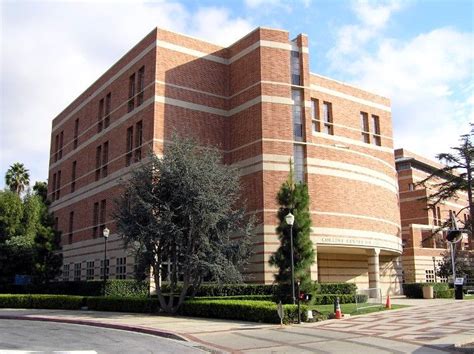 UCLA Anderson Hall