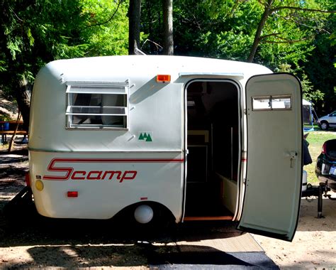 Scamp – Tin Can Tourists