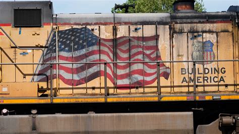 Union Pacific Railroad to upgrade 600 trains | weareiowa.com