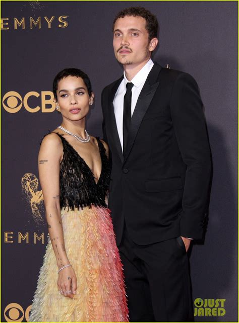 Zoe Kravitz & Boyfriend Karl Glusman Celebrate First Anniversary at Emmys 2017!: Photo 3960404 ...