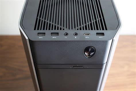 Alienware Aurora R7 Review: Power for a Price