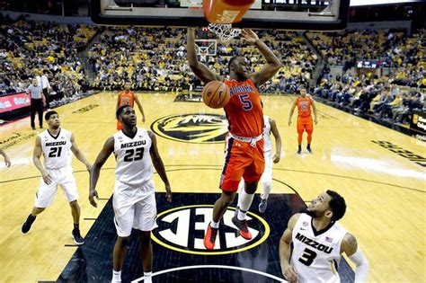 Depth the reason for Auburn basketball's consistent 50-point second ...