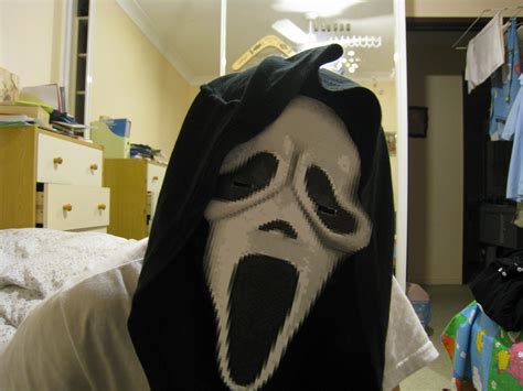 Make Your Own Free Halloween Scream Mask! : 7 Steps - Instructables