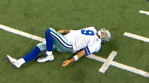 Tony Romo Broken Collarbone Injury in 2010 | Giants vs. Cowboys | NFL ...