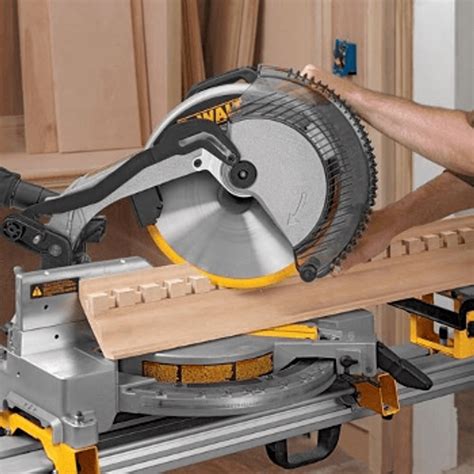 10 Miter Saw Safety Tips | The Lesson