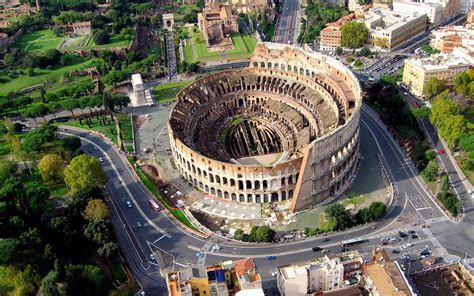 Express Colosseum Tour w/ Gladiator’s Entrance and Arena Floor