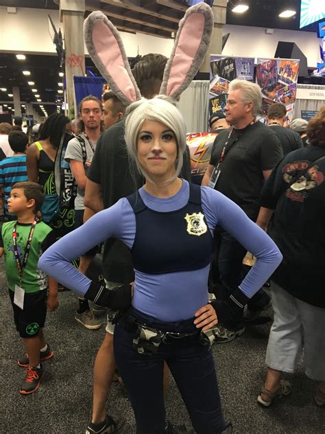 Officer Hops cosplay! | Judy hopps costume, Top halloween costumes, Zootopia cosplay