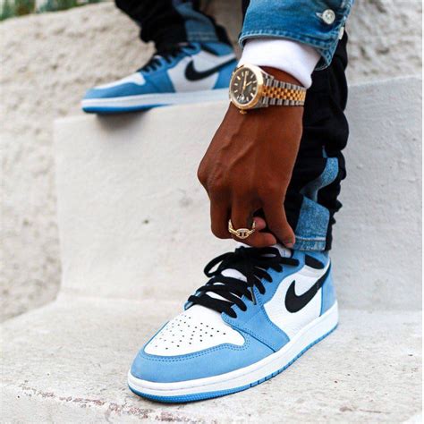 Jordan 1 Retro High White University Blue Black - OFour