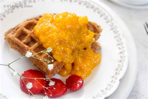 Healthy Waffles Recipe with a delicious compote | It's Raining Green