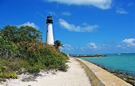 Key Biscayne Lighthouse | SIXT rent a car Magazine