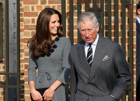 Body Language Expert Points Out the Moment Kate Middleton and King ...