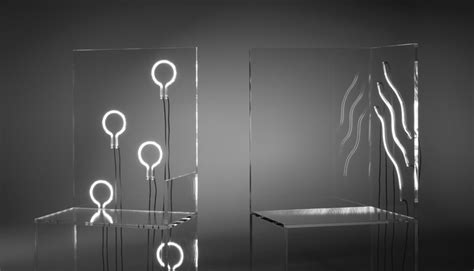 Famed Theater Director Robert Wilson Designs “Electric Chairs” For Kar