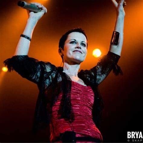 Cranberries announce reunion tour; Dolores releases solo album - ReadJunk.com