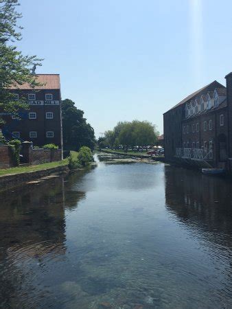 Driffield Canal - 2020 All You Need to Know Before You Go (with Photos) - Driffield, England ...