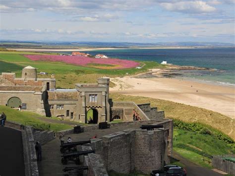 Bamburgh Castle Beach - Northumberland | UK Beach Guide