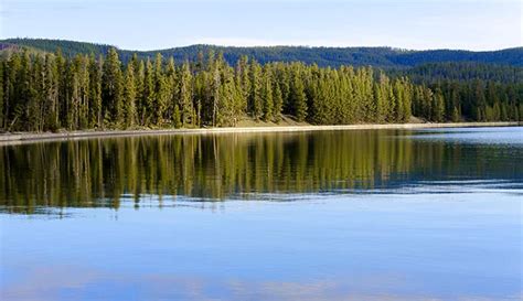 Ultimate Guide to Camping in Yellowstone National Park - Xploring Monk