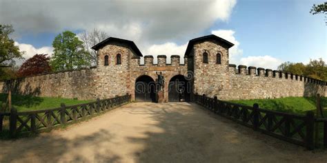 Roman Castle Saalburg In The German Taunus Mountai Stock Image - Image ...